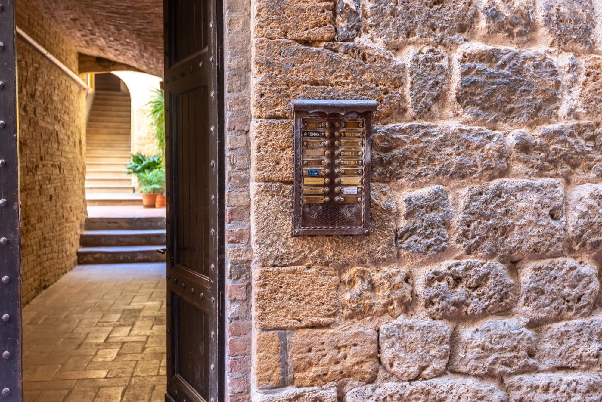 Il Teatro Lejlighed San Gimignano Eksteriør billede